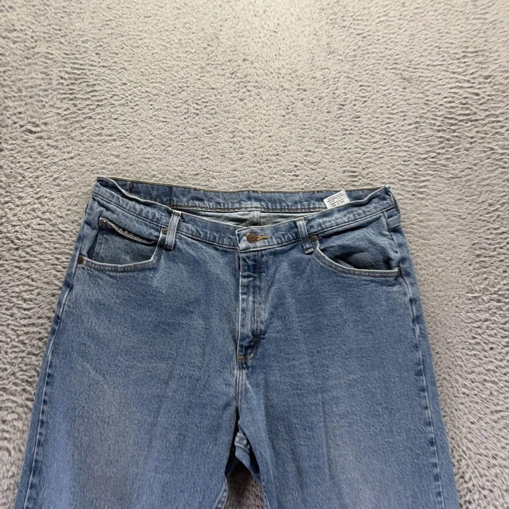 Wrangler Jeans Mens 38x30 Blue Cotton Denim Straight Relaxed Workwear Stretch